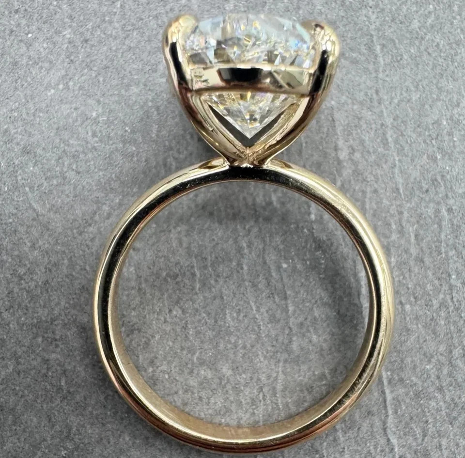 4 CT IGI Oval VS1 Lab Grown Diamond Engagement Gift Women Ring 14K Yellow Gold