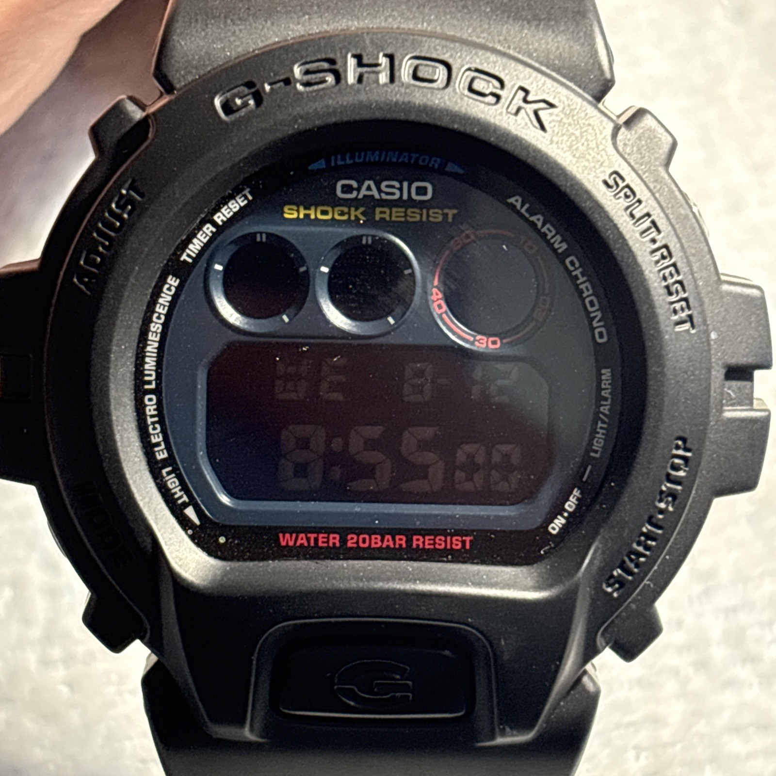RARE G-SHOCK CASIO Digital Watch DW-6900BMC-1 NEO TOKYO CITY Edition