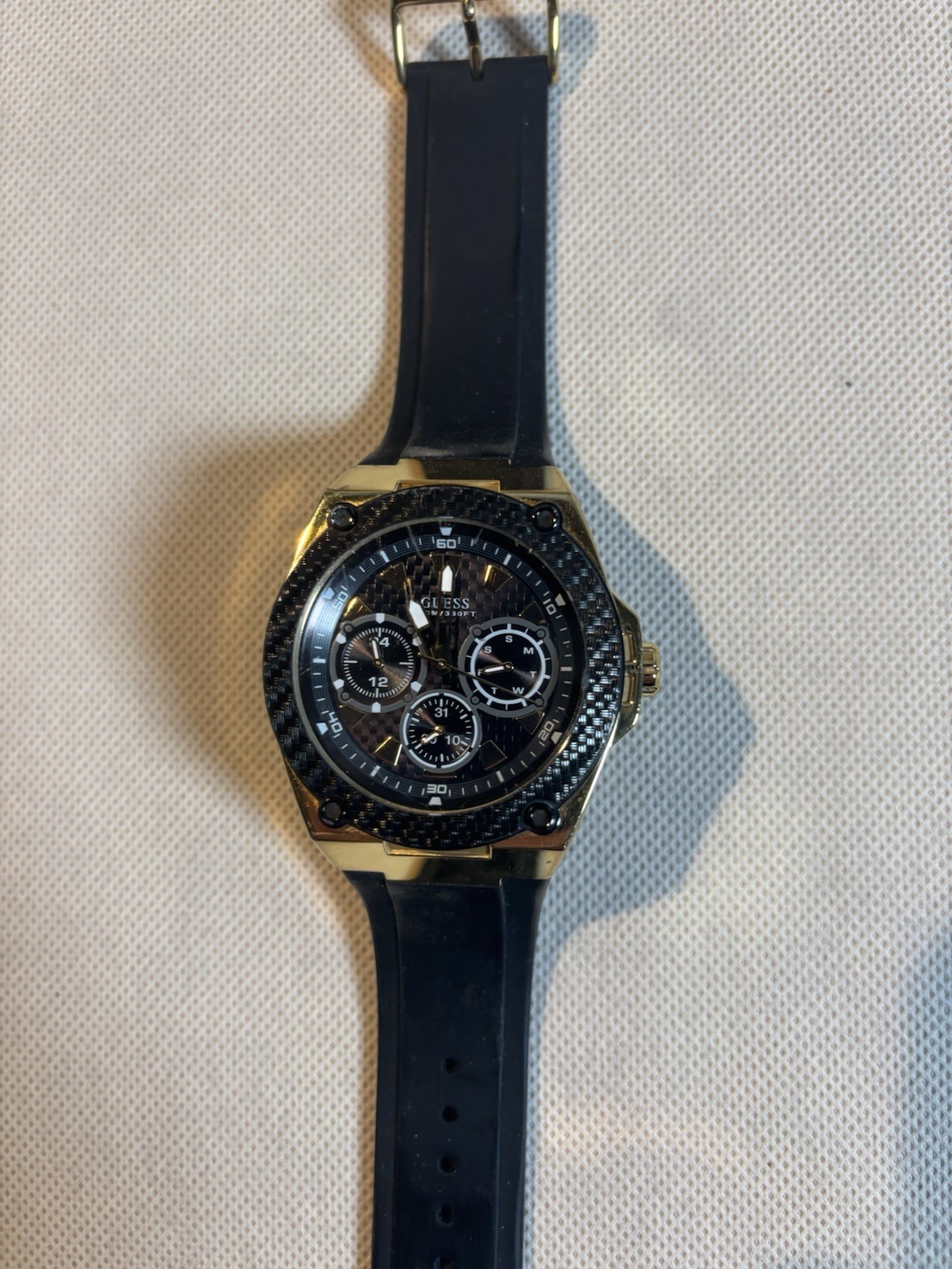Guess Sport Men’s Black Gold Quartz Watch Silicone Band Day Date WR 30M