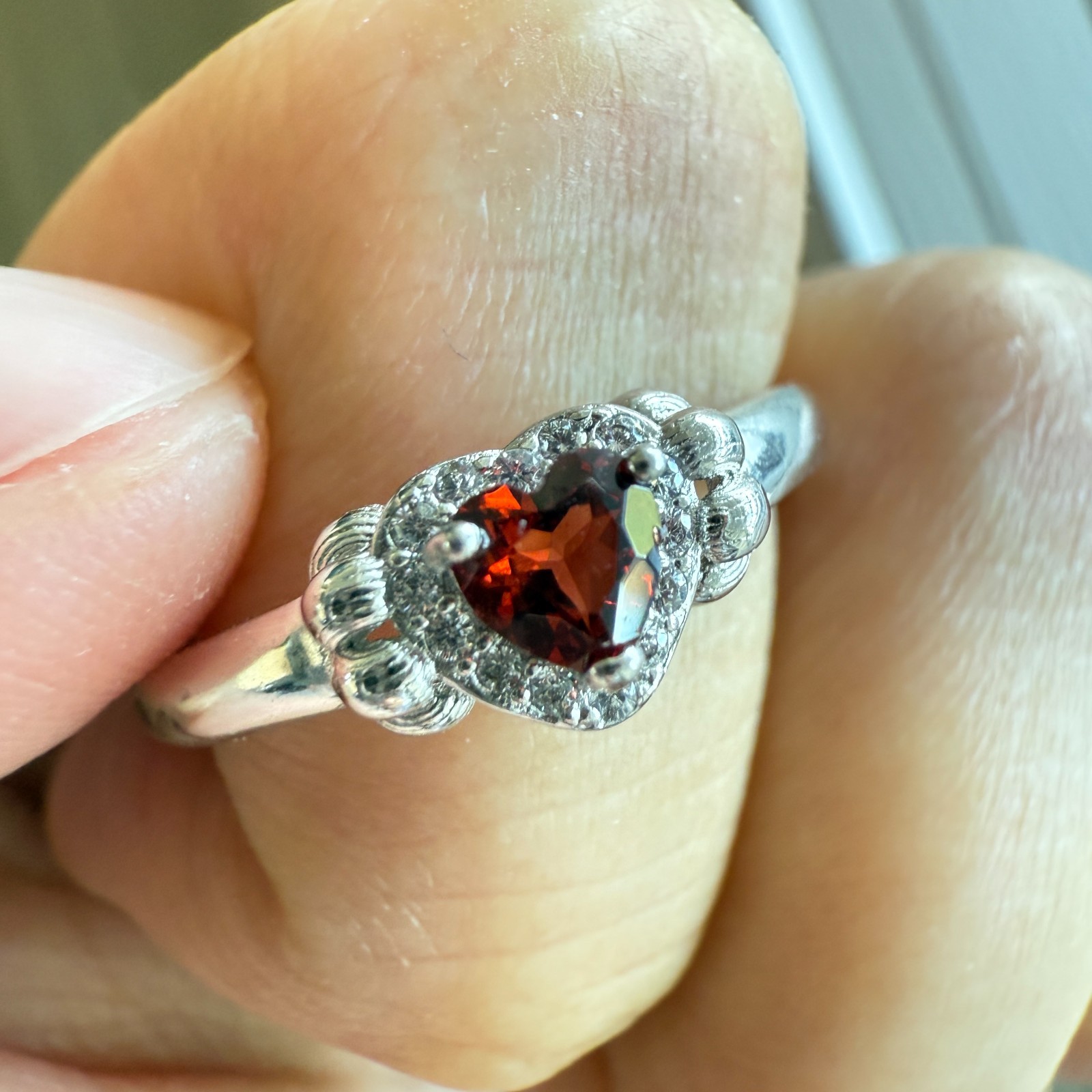 925 Sterling Silver Ring 4mm Heart Natural Rhodolite Garnet Gemstone Zircon Gift