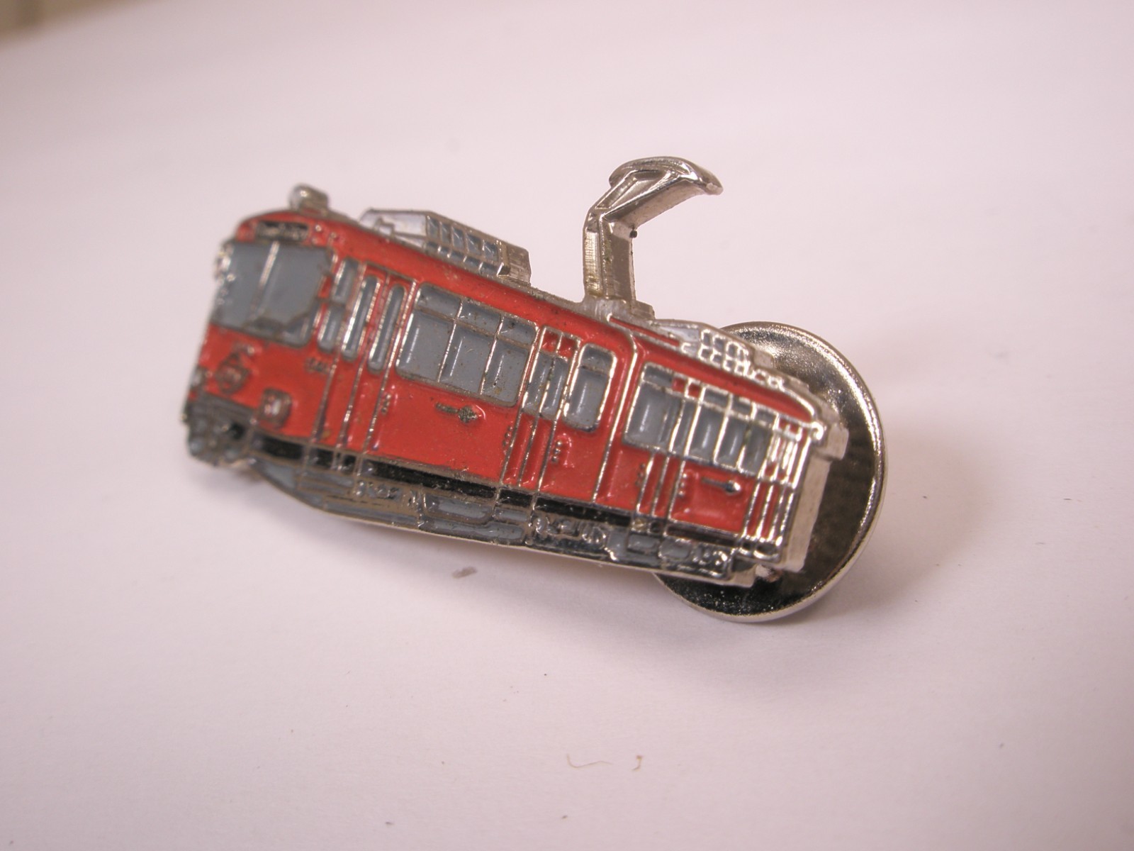 San Ysidro Trolley U2 Light Rail Train Car#1046 Vintage Lapel Pin a05