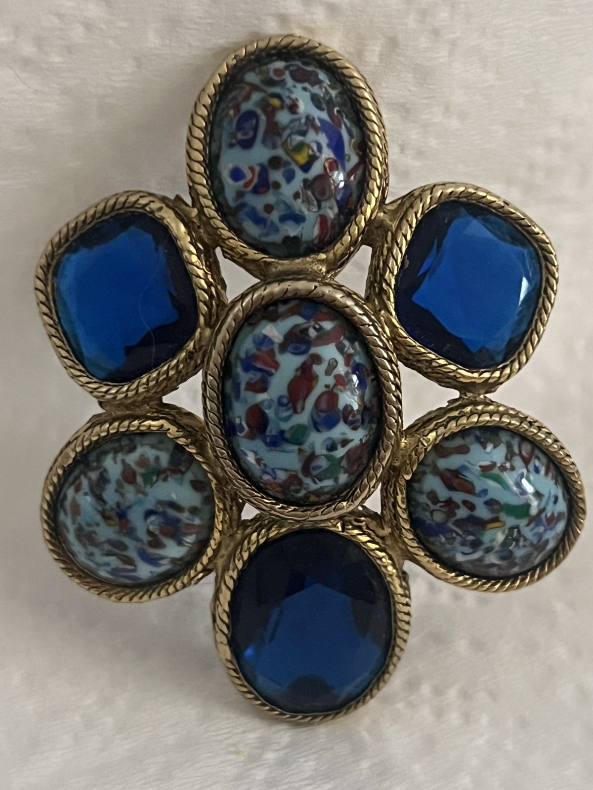 Domed Cabochon Brooch Swirled Speckled Glass Vintage Not Signed Estate Jewelry