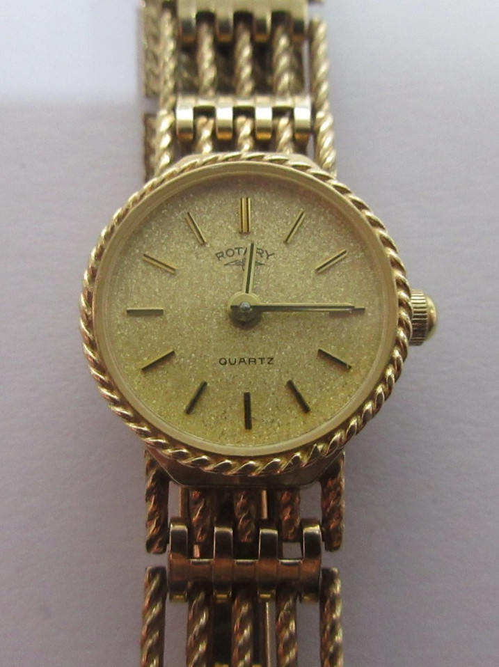 9ct Gold Rotary Watch Quartz 150mm Hallmarked 13g With Mechanism & 2 extra Links