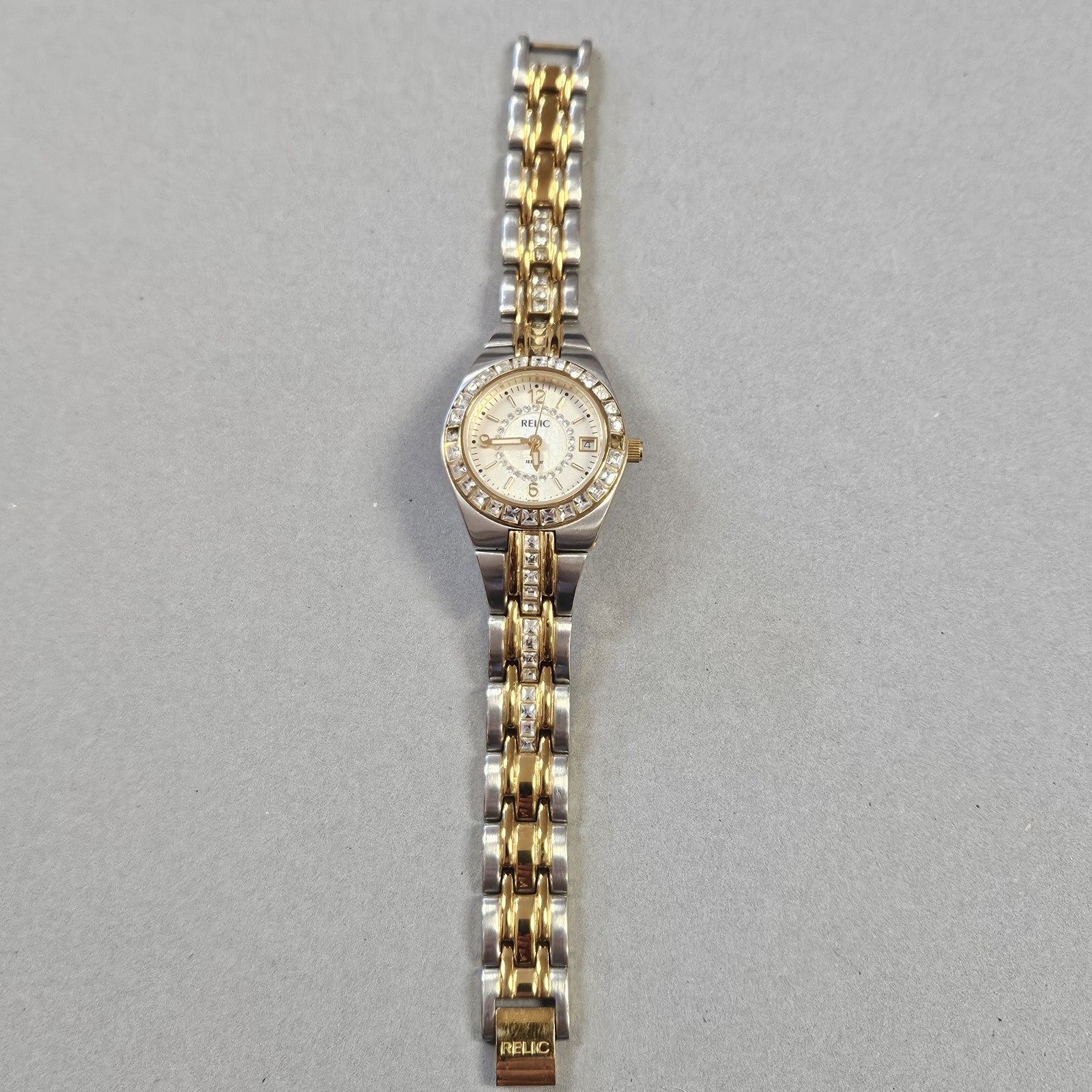 Relic by Fossil Queens Court Watch ZR11775 Two-Tone Crystal Date Untested 165ft
