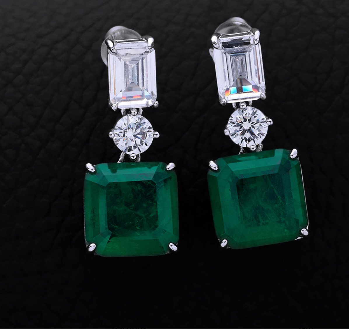 Lab Dimond / emerald ear rings