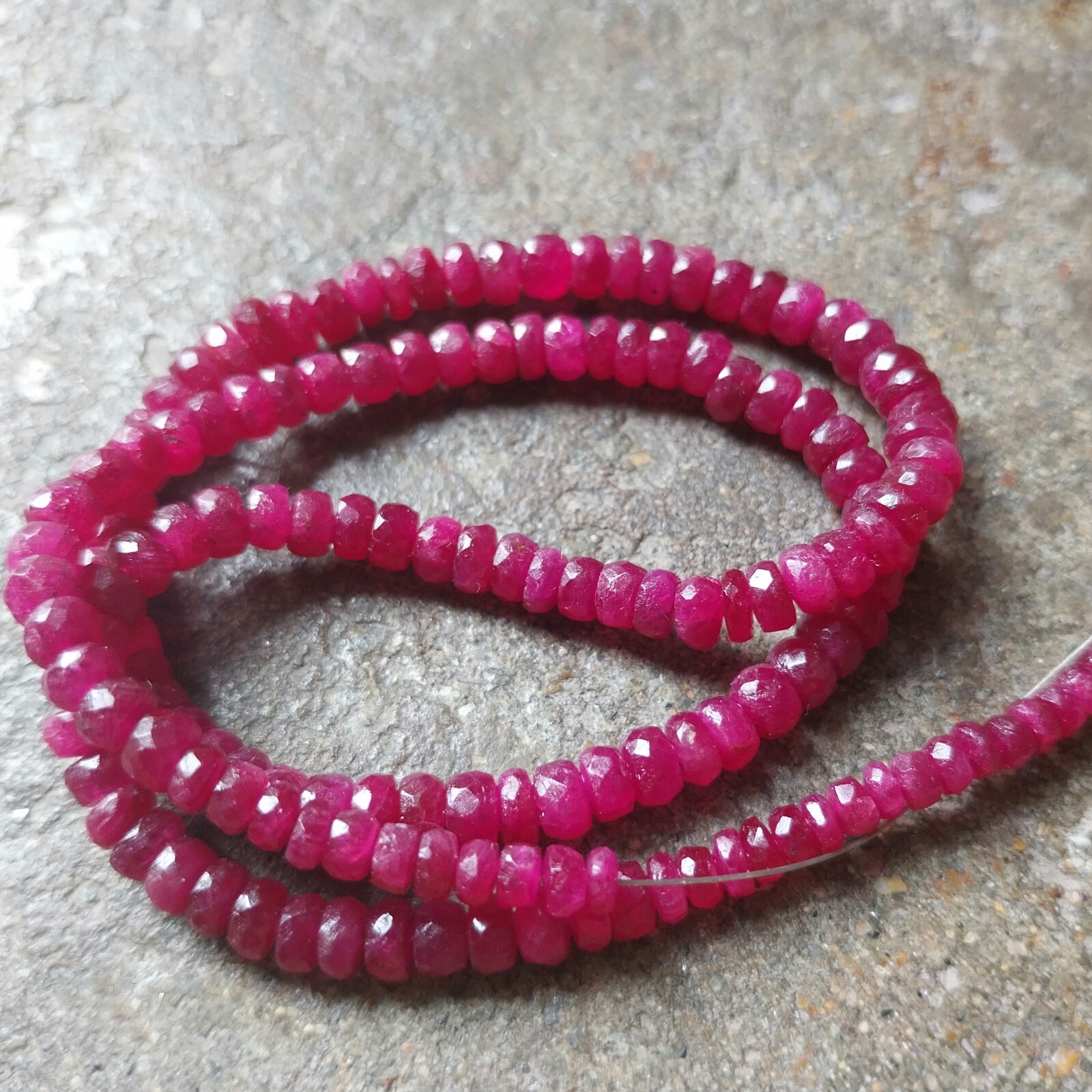 104 Ct 3 to 5 MM Natural Faceted Top Pink Ruby Roundel Shape 16 Inch Necklace