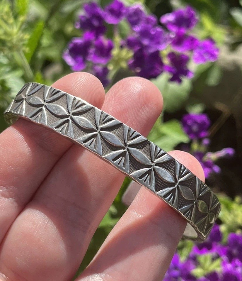 VTG Sterling Silver Cuff Bracelet Mitchel Calabaza Kewa Pueblo Geometric Design