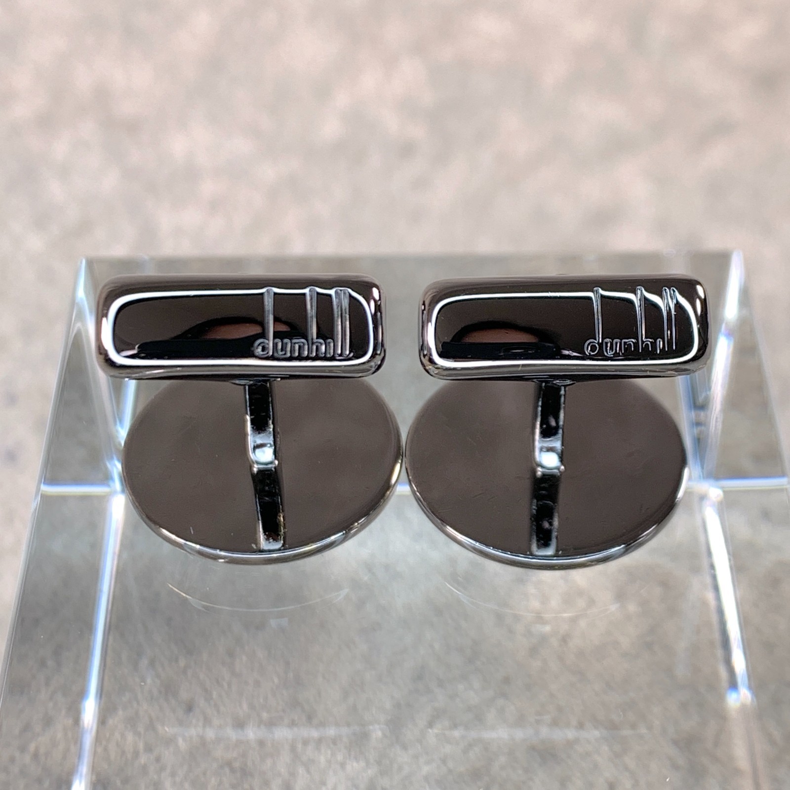 Dunhill Cufflinks Round Dark Silver Diamond Cut Texture with Case & Card