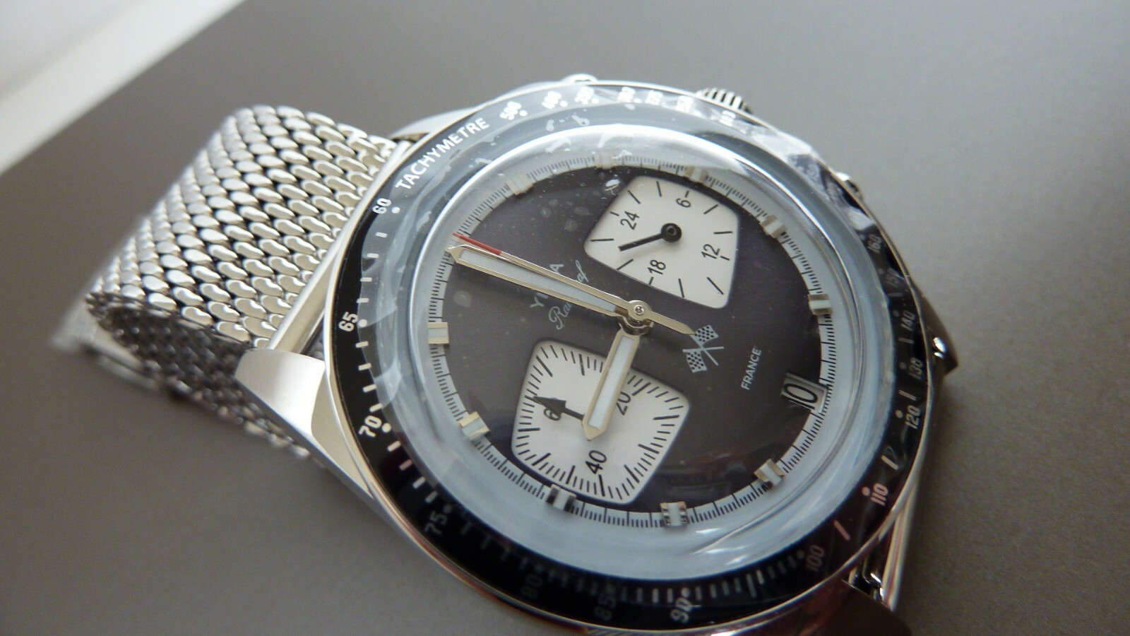 Yema Rally Graf Reverse Panda Dial brand NEW