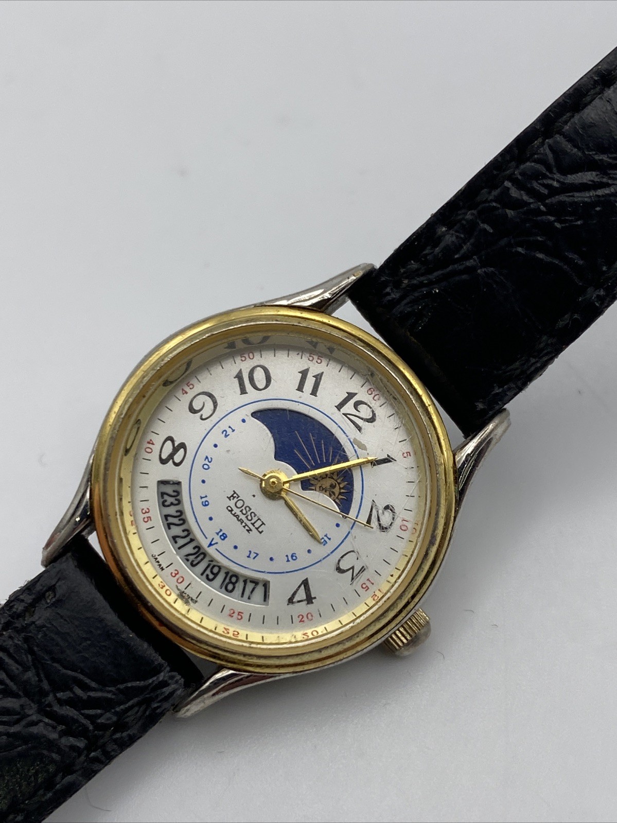 Fossil Moon Phase Women’s Watch Two Tone with Leather Band Parts/repair