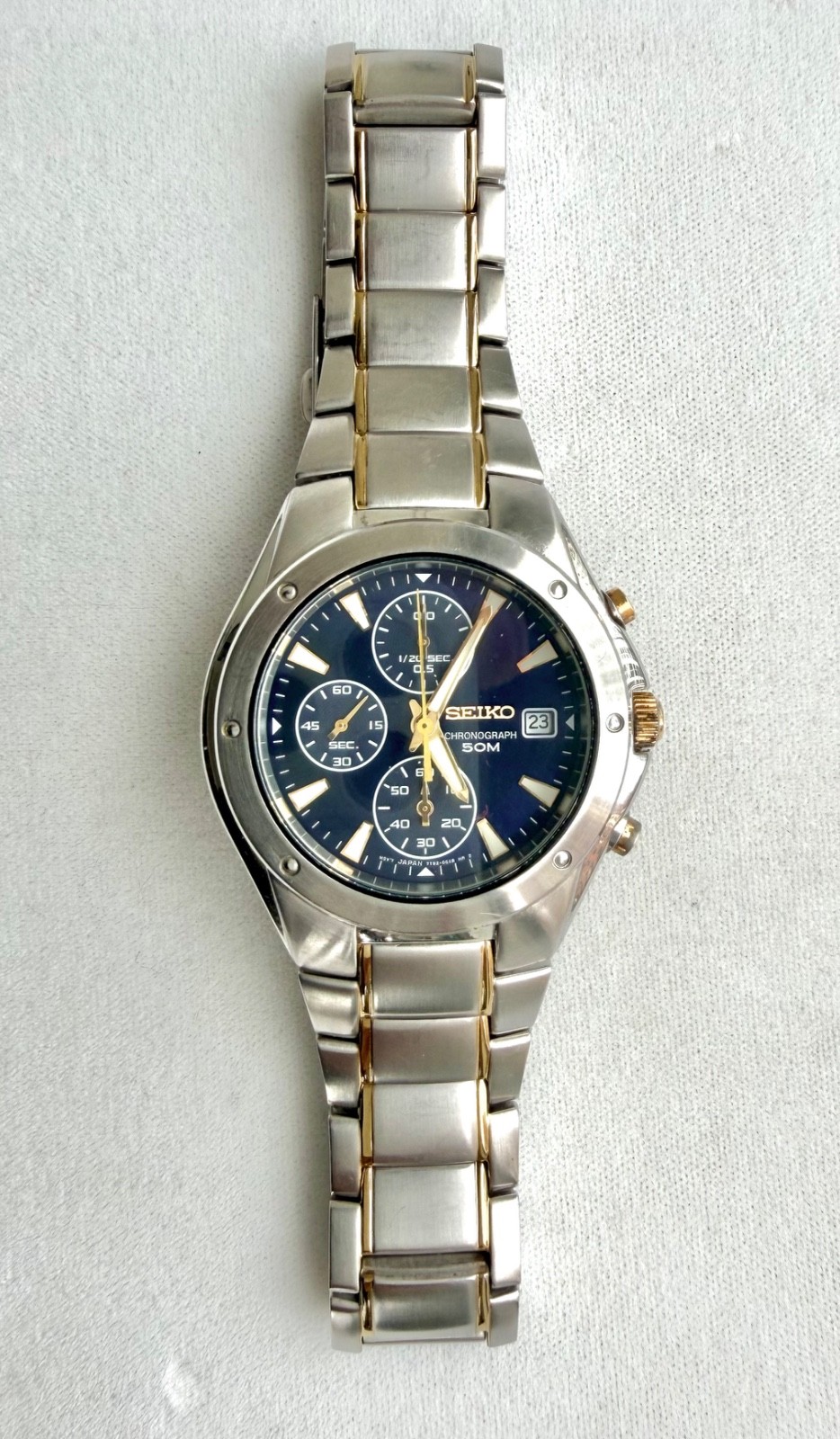 Seiko 2-Tone Chronograph Blue Dial Watch 7T92-0FX0 New Battery SND585