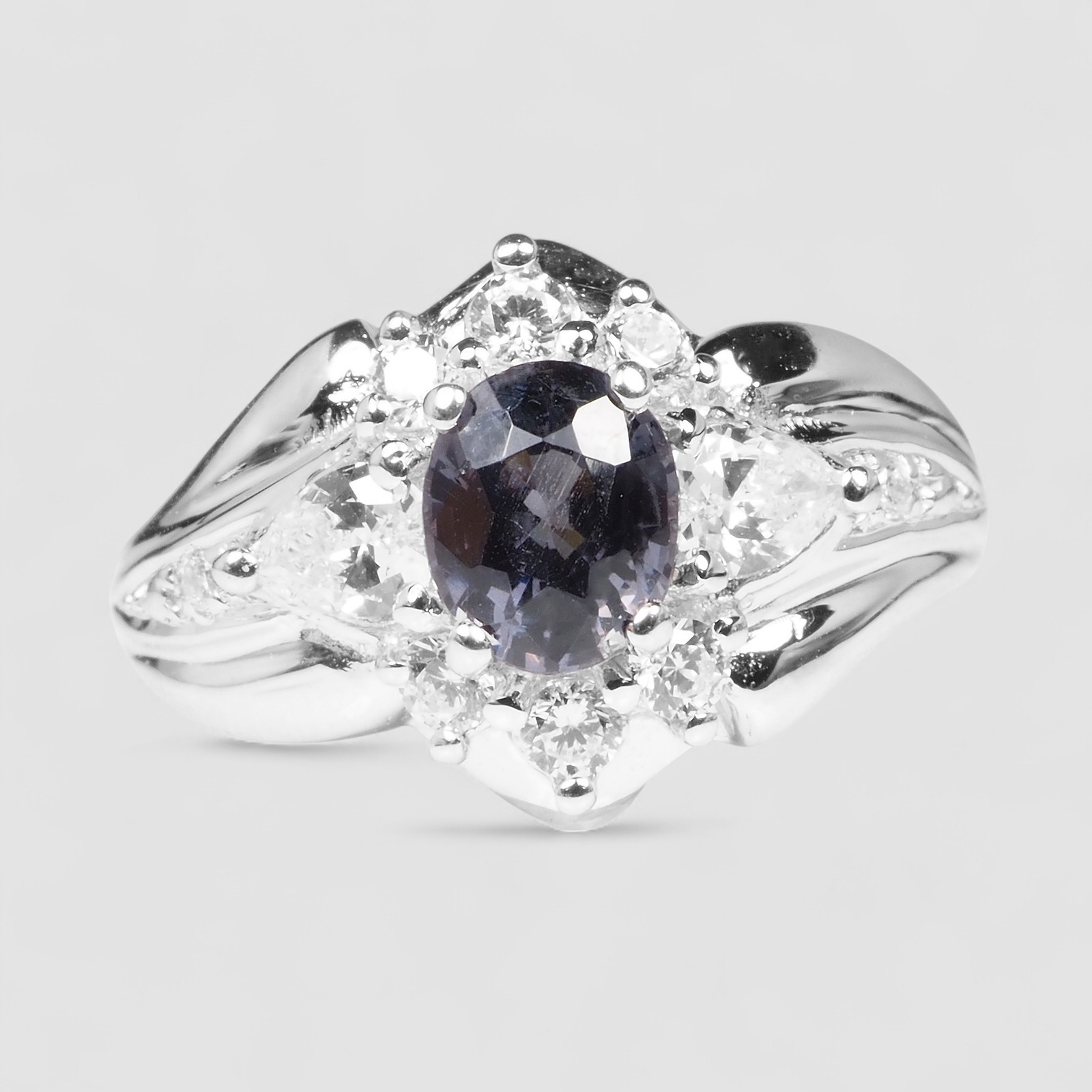 Twinkling Metallic Grey Spinel 0.82Ct 925 Sterling Silver Handmade Fine Rings