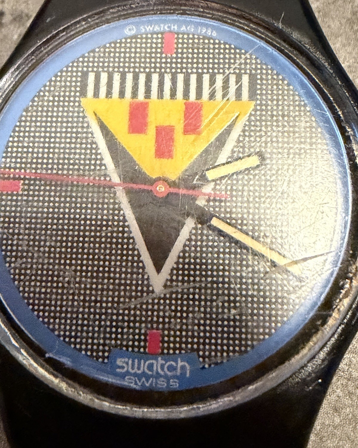 VINTAGE Swatch Watch LANCELOT GB110 Coat Of Arms (34mm) Free Shipping