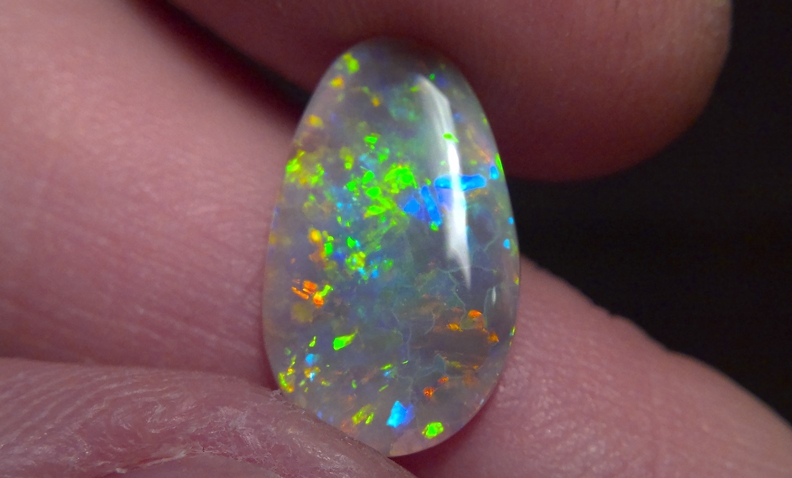 2.25cts Solid Lightning Ridge semi-black opal, stunning Rainbow fire + video
