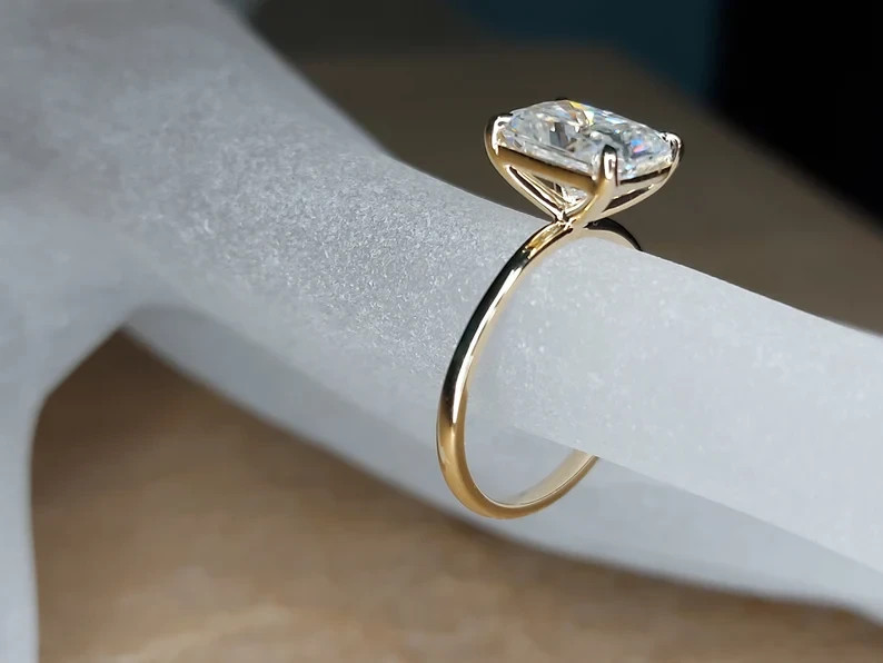 2.30Ct Radiant-Cut Lab Grown Diamond Solitaire Bridal Set Ring 14K Yellow Gold
