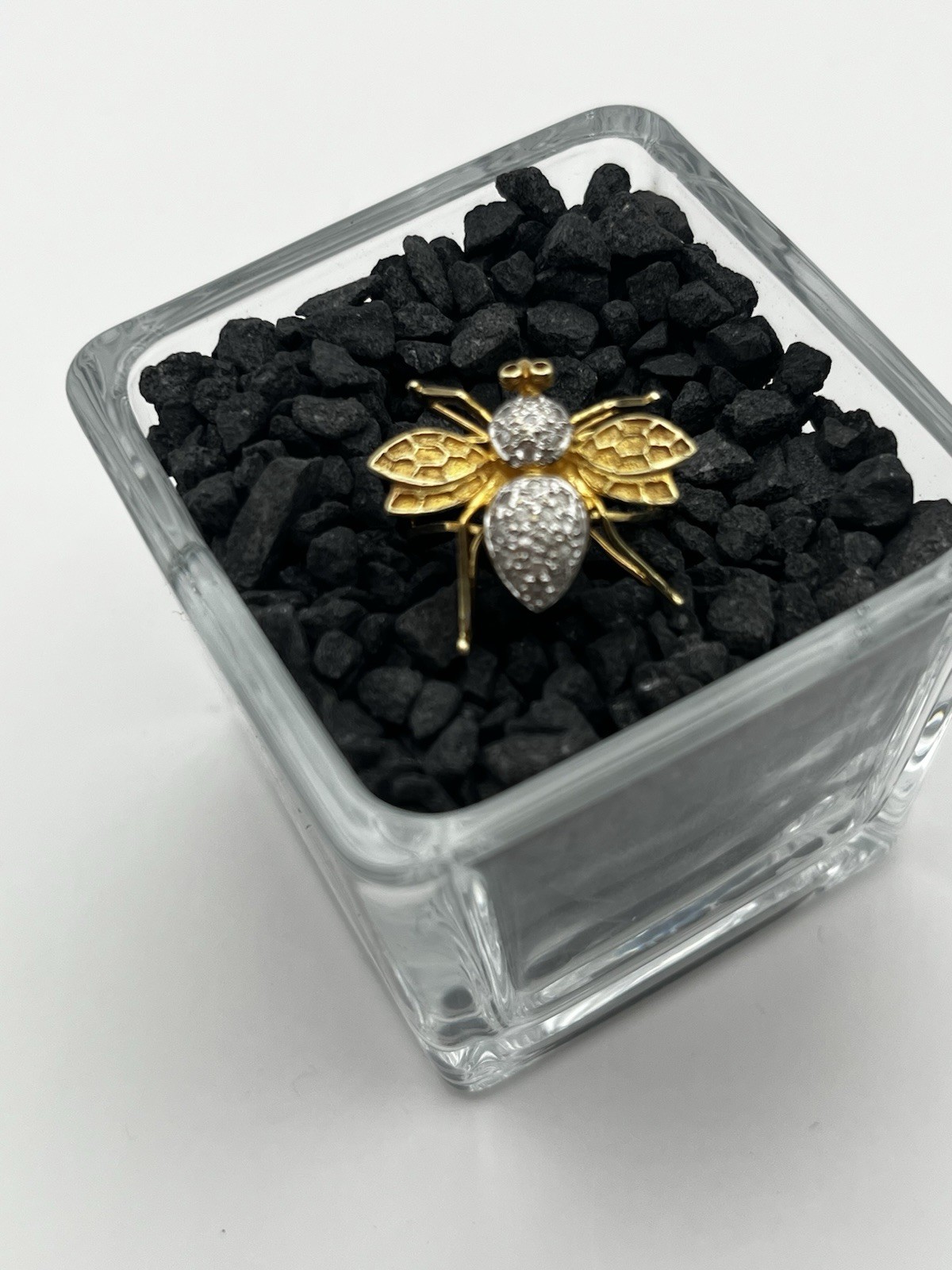 14K Yellow Gold Diamond Bee Ring Size 6.5, Diamond Body and Thorax, Circa 1849