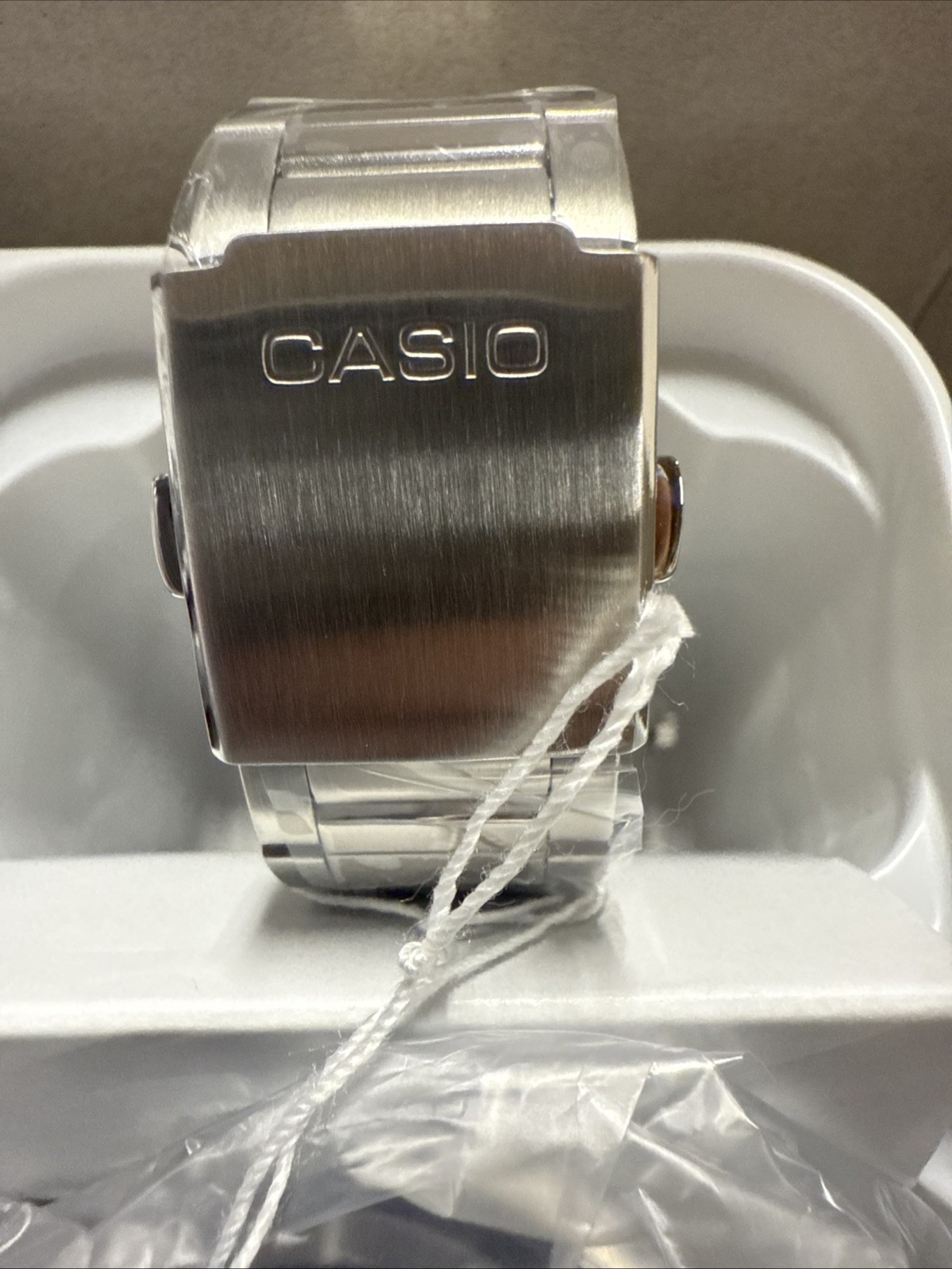 Casio MTD-125D-1A3V Men’s Black Dial Stainless Steel Watch 100M Day Date