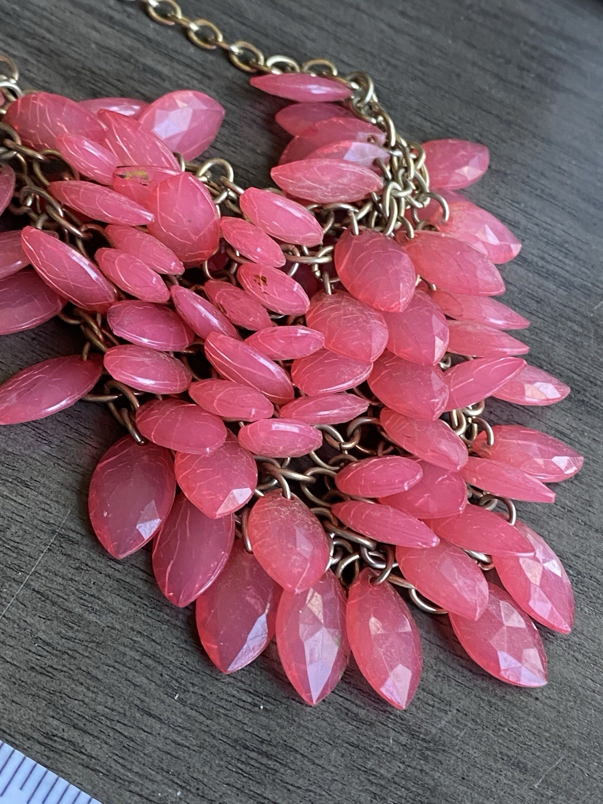 Vintage Hot Pink Teardrop Bib Necklace Statement Flower Petal Design Boho A330