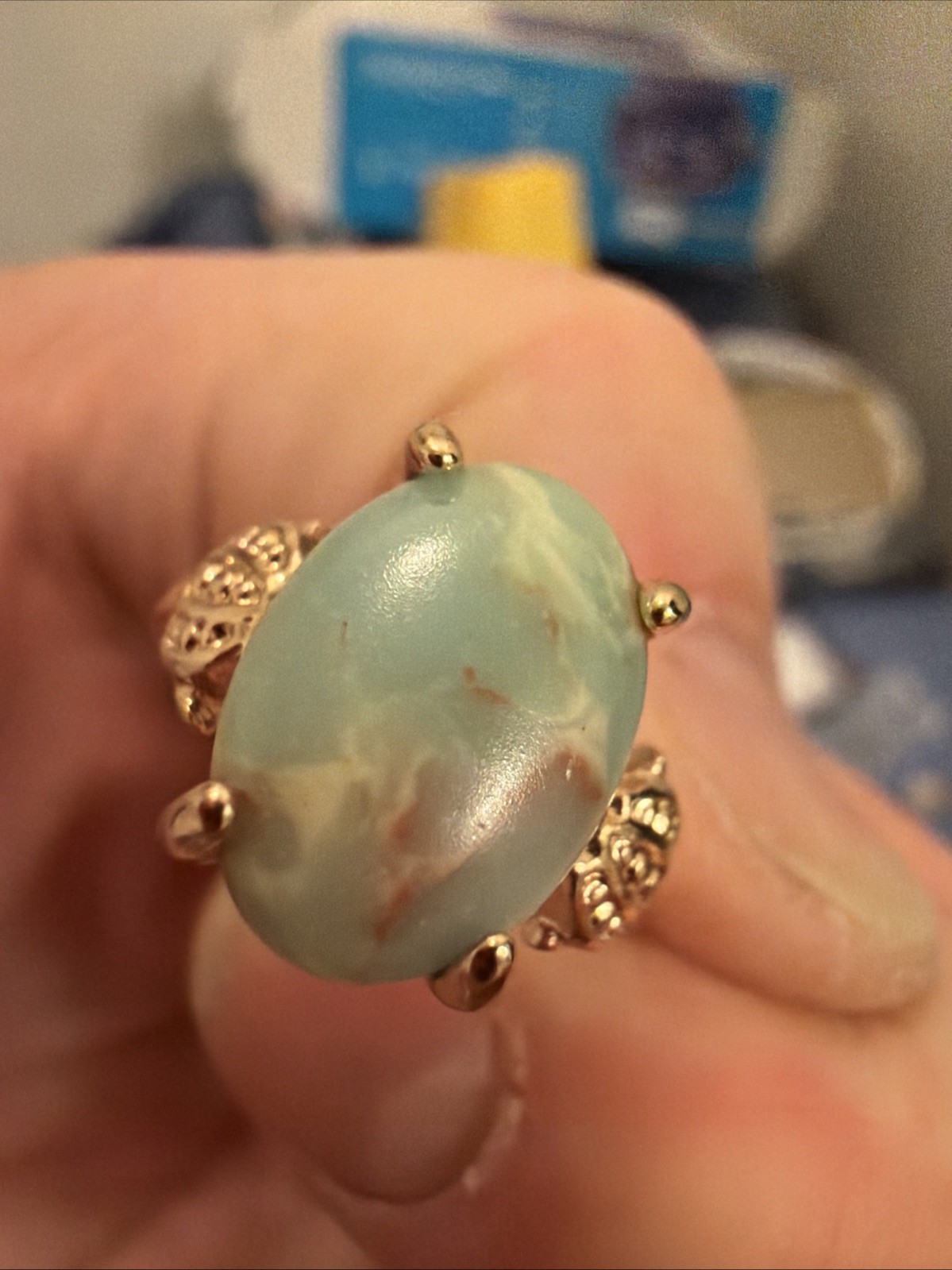 Woman’s Estate Sale Ring Priced To Sell Fast Don’t Miss Out/ size 8 /3.2grams