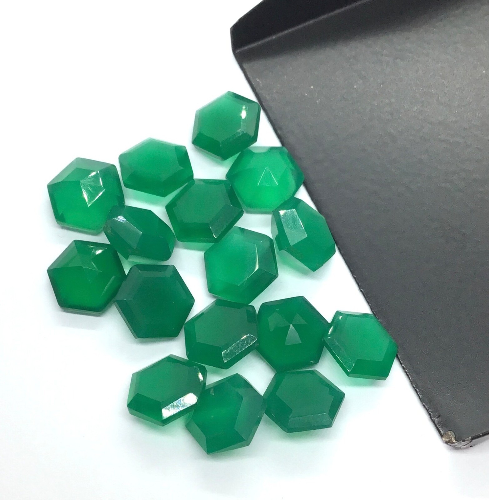 Natural Green Onyx Hexagon Faceted Cut 10mm To 25mm Loose Gemstone