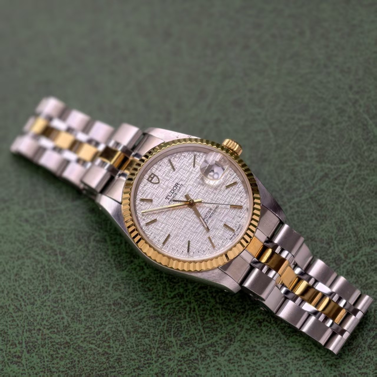 Tudor White Linen Dial Prince Date 74033 Men’s Watch Automatic 34mm