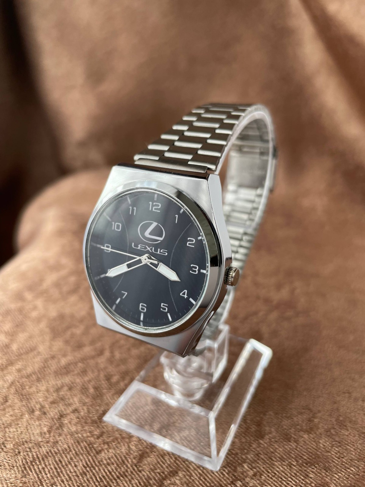 Lexus, handmade watch, quartz movement, Lexus