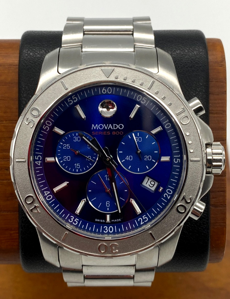 Movado Series 800 Chronograph Blue Dial Stainless Steel Bracelet 42mm Mens Watch
