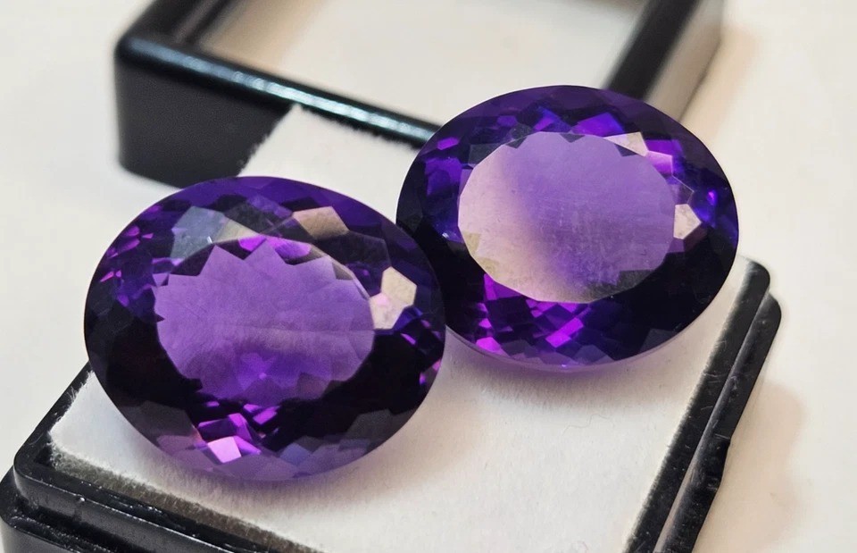 Oval Cut Pair Natural Amethyst 22-23 Ct Loose Gemstone For Making Earing