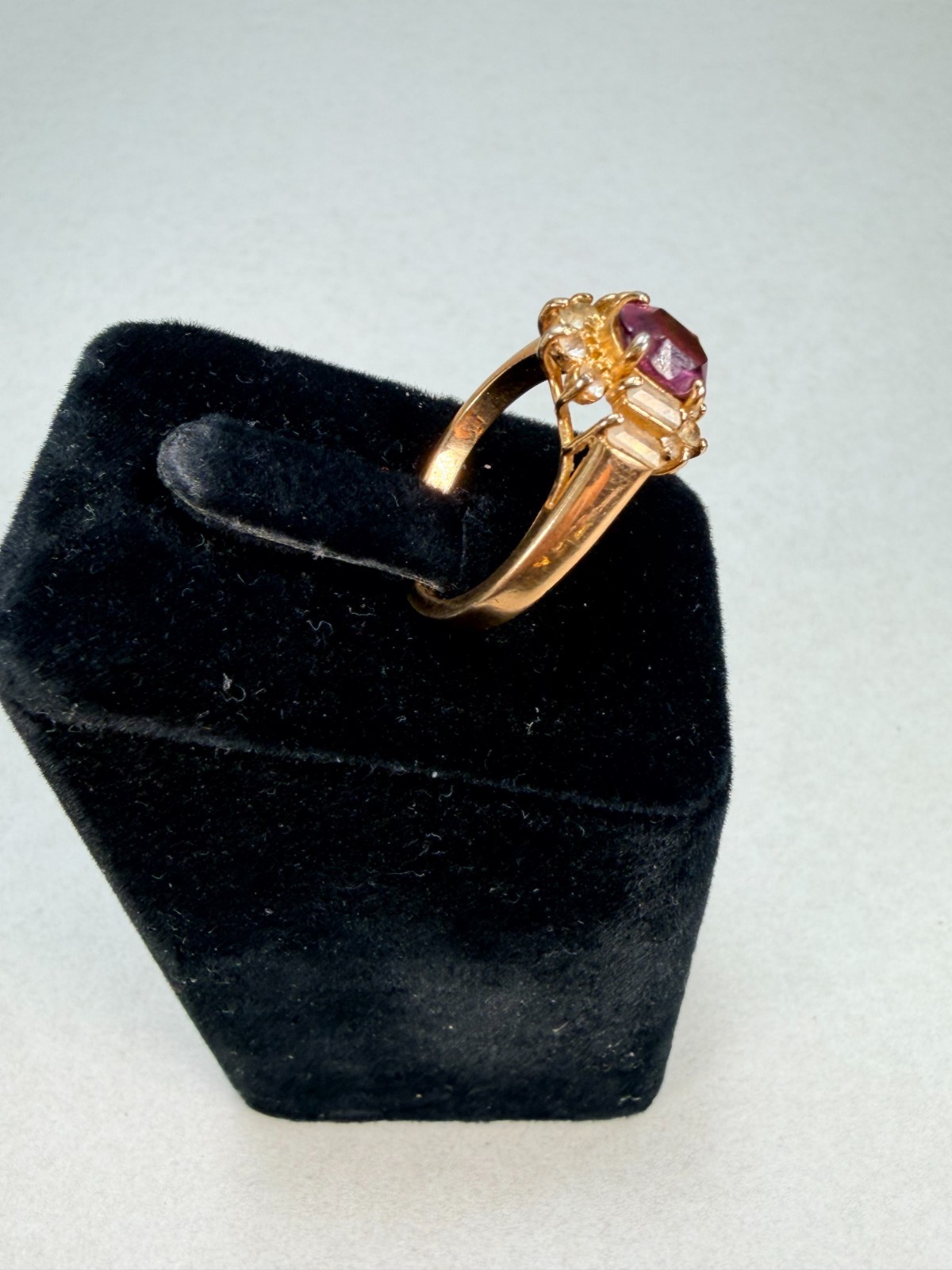 Vintage 14K GE Taiwan Ruby Red CZ Cocktail Ring Baguette Halo Estate Jewelry