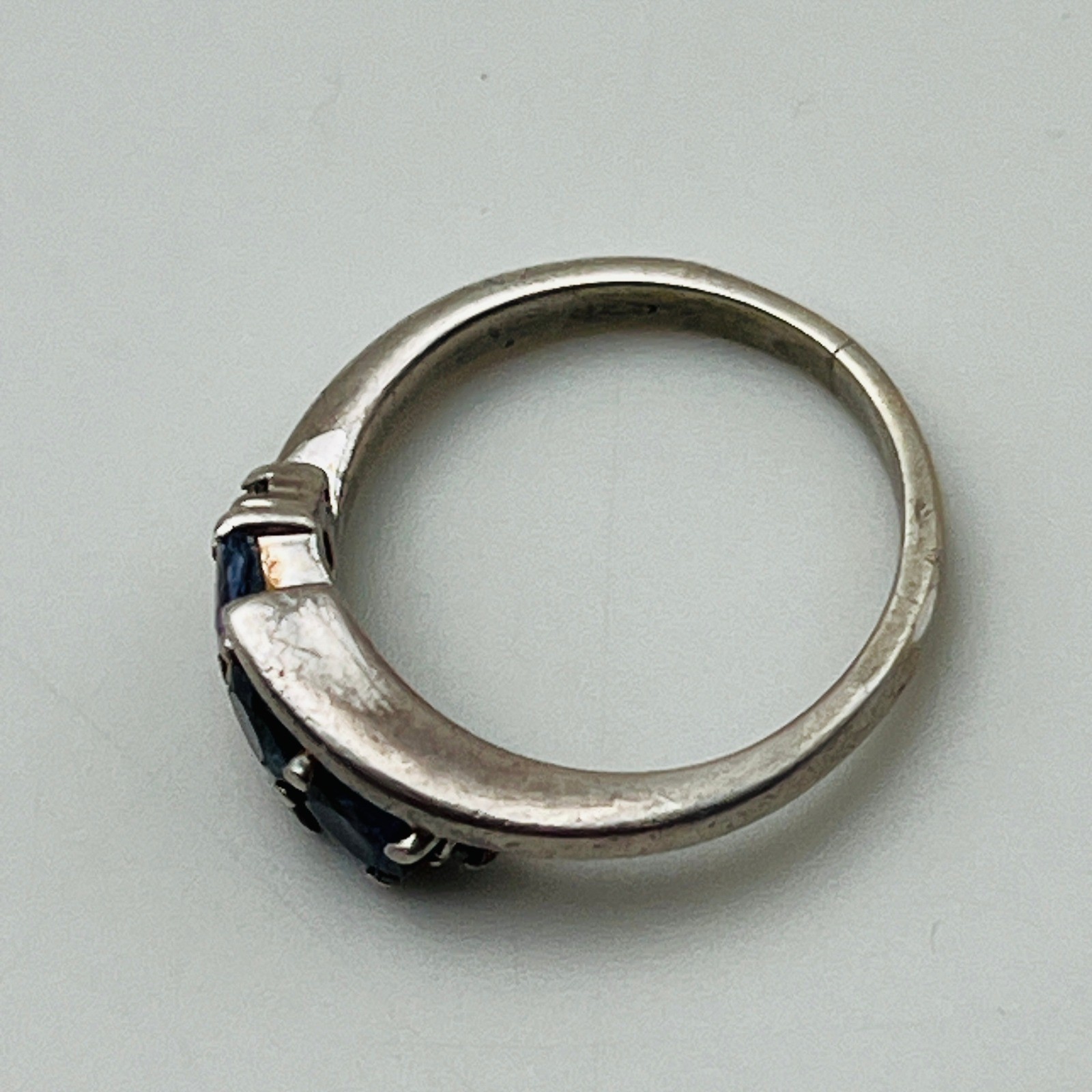 Vintage Blue Stone Bypass Ring Size 6 Sterling Silver Modern Twist Style 925