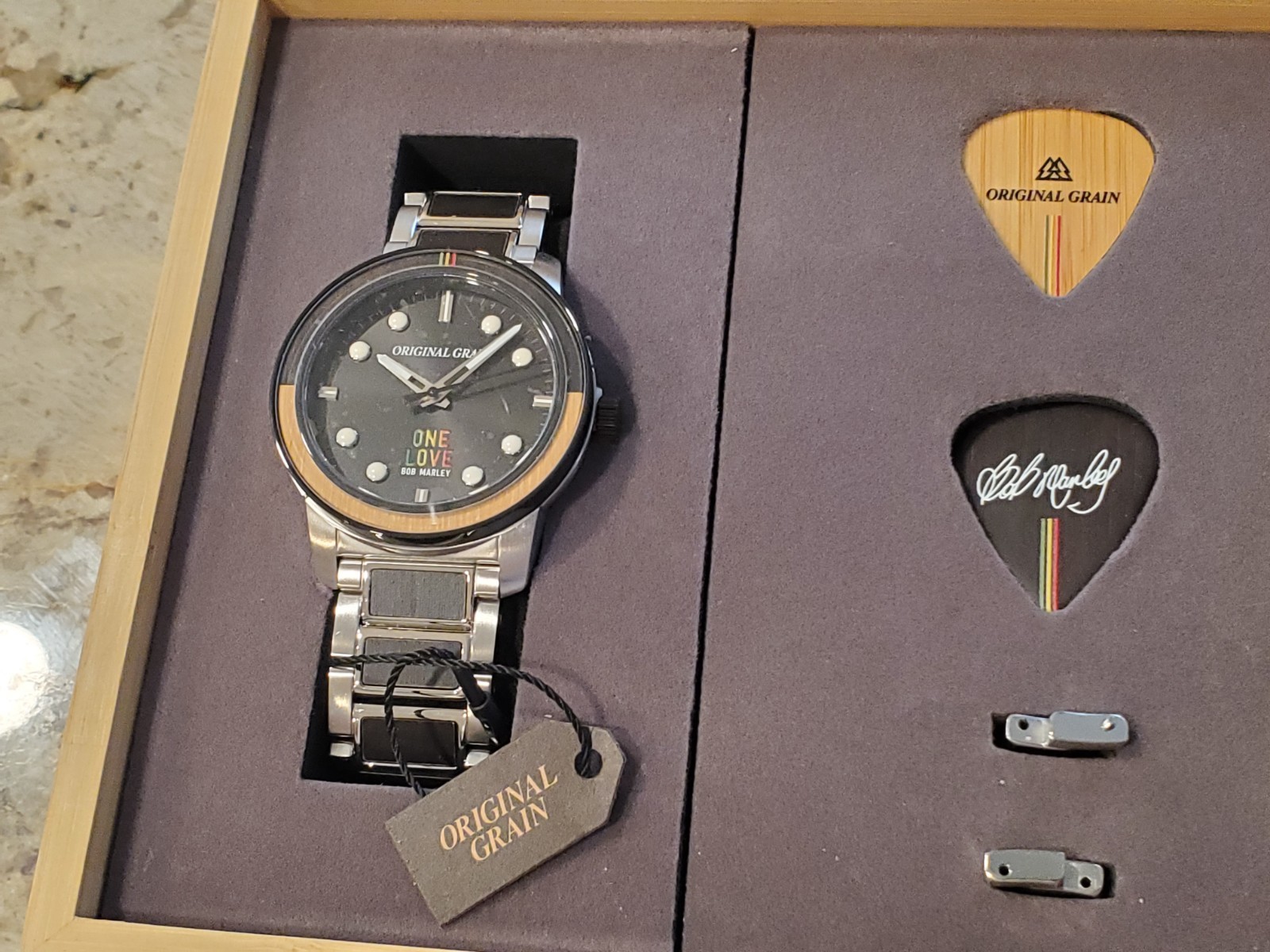 MINT!!! Original Grain “One Love” Ltd. Edition Bob Marley Bamboo 46mm Watch NIB