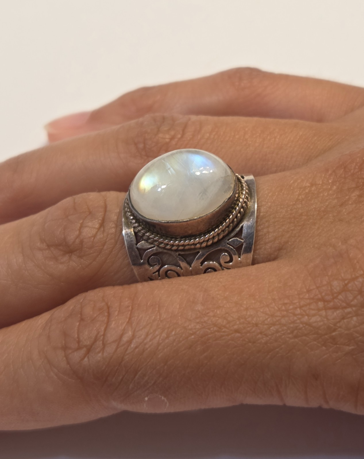 Large Domed Moonstone Sterling Silver Ornate Ring Size 9 B-M 925