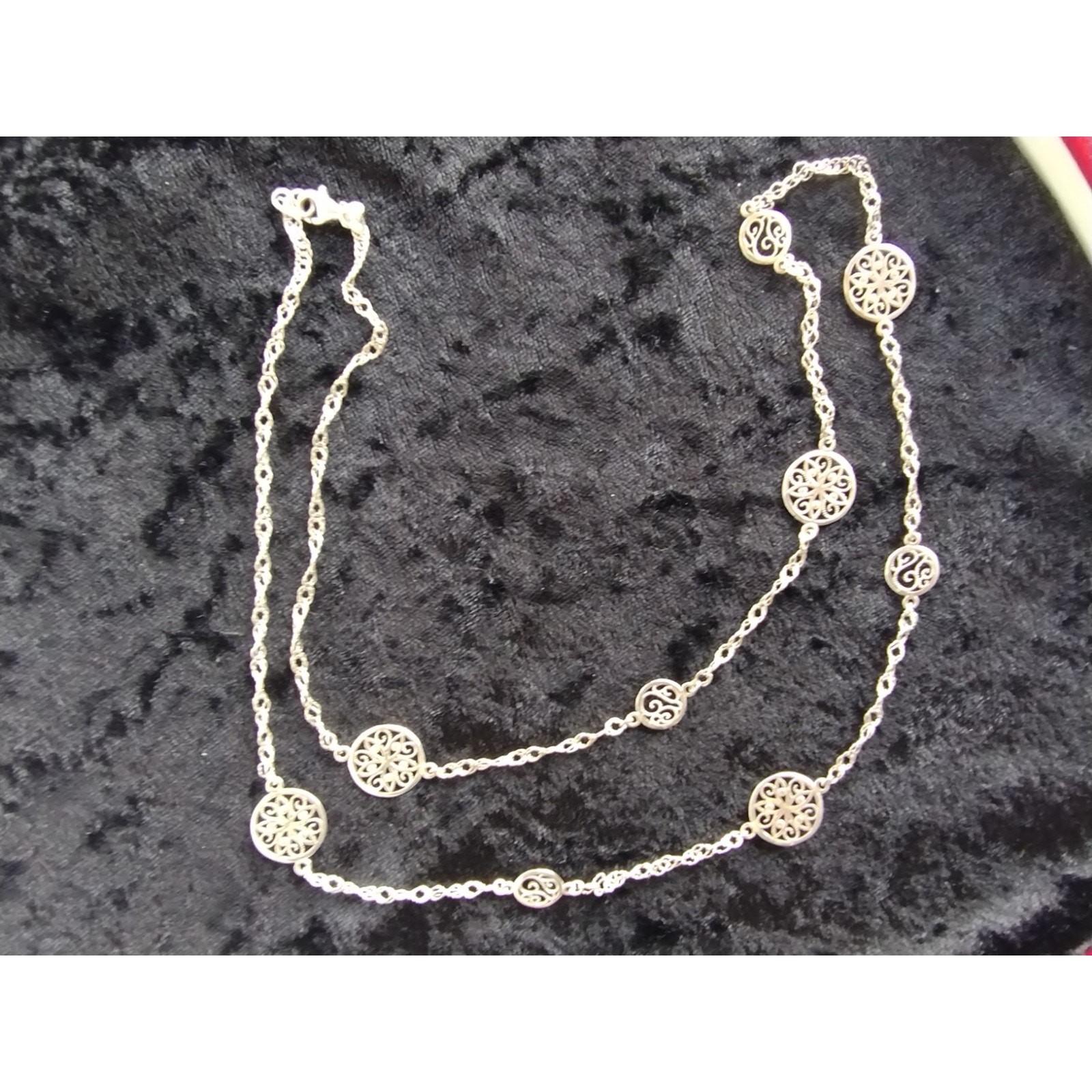 Milor Italy Contemporary Sterling Silver Chain Scrollwork Station Necklace 28″