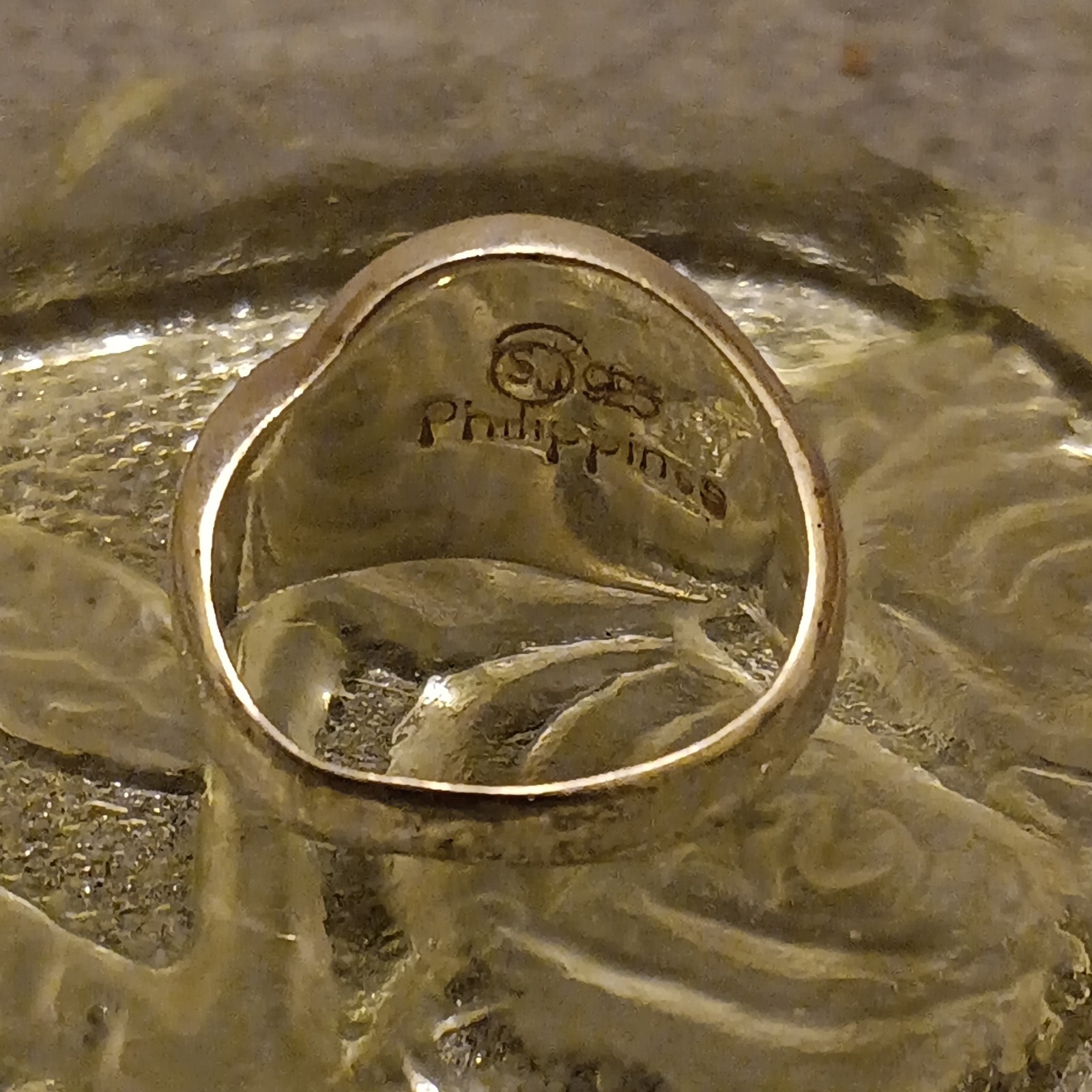 Philippine Signed Sterling Silver Ring Silver Tone Stamped “Philippines” Sz 9