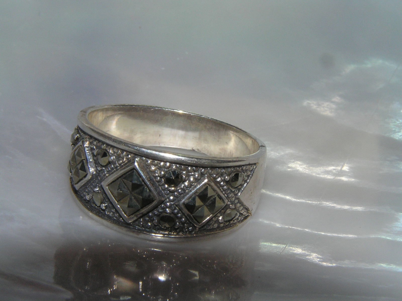 Estate Slightly Tapered 925 Marked Sterling Silver Three Tipped Squares Marcasit