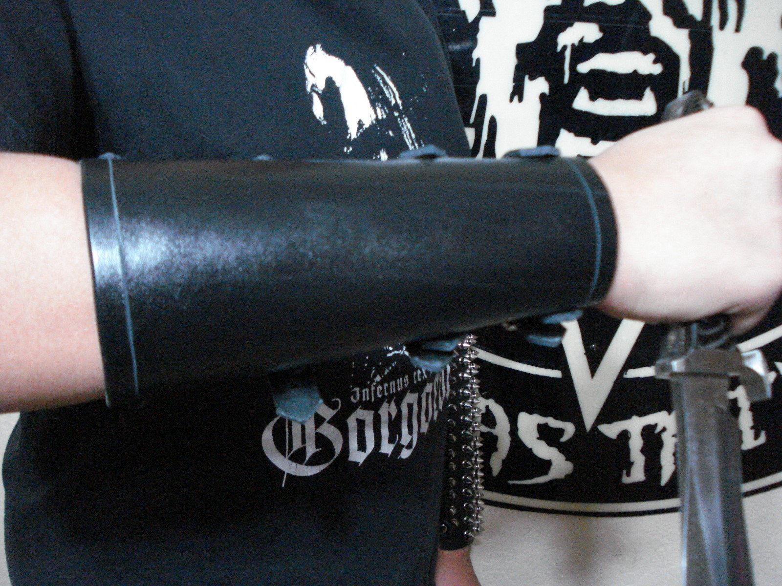 Leather Unisex Plain Gauntlet.THRASH METAL.(MDLUG0262)…..DEMOLITION HAMMER