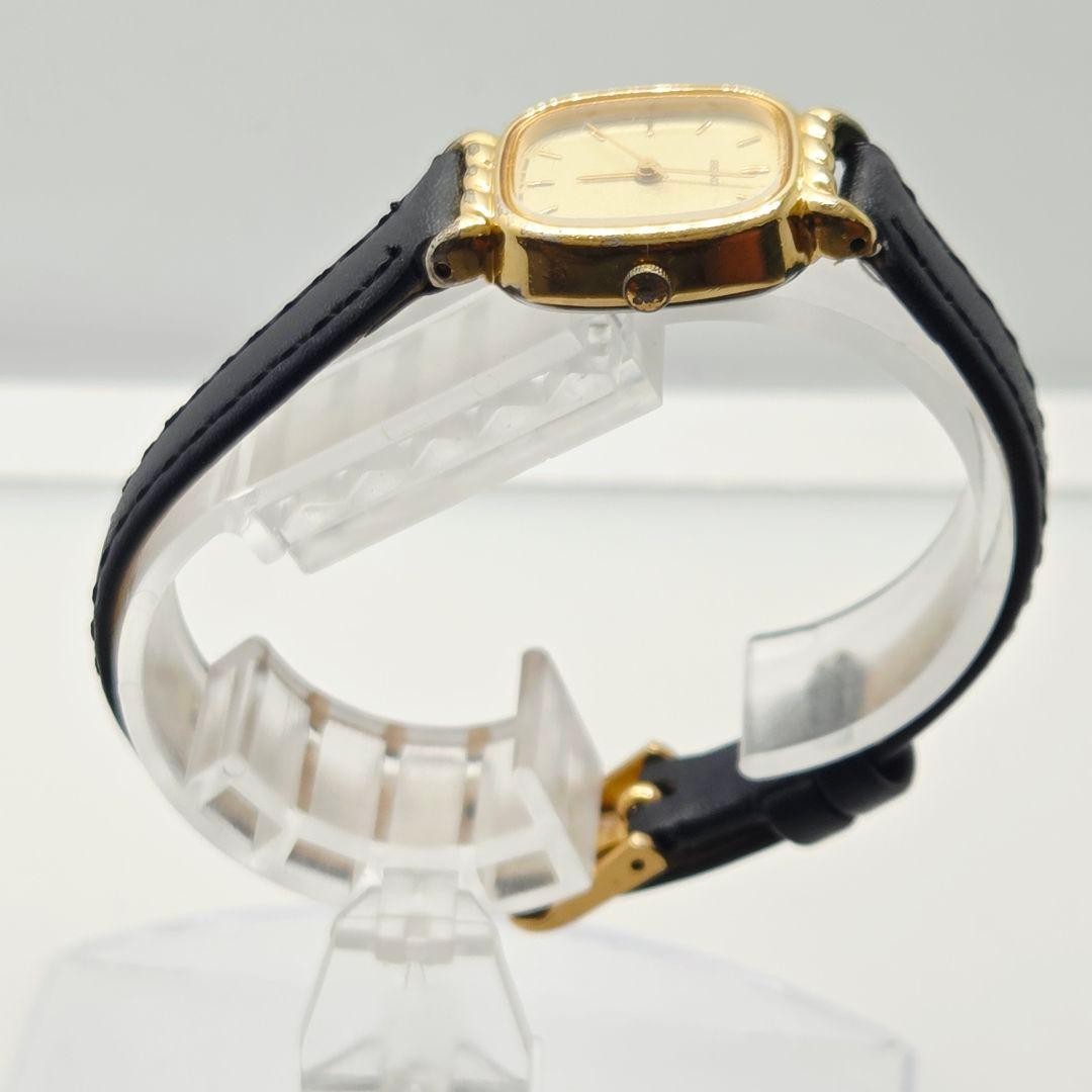 SEIKO 2P21-5340 Gold Oval Case, New Strap, New Battery
