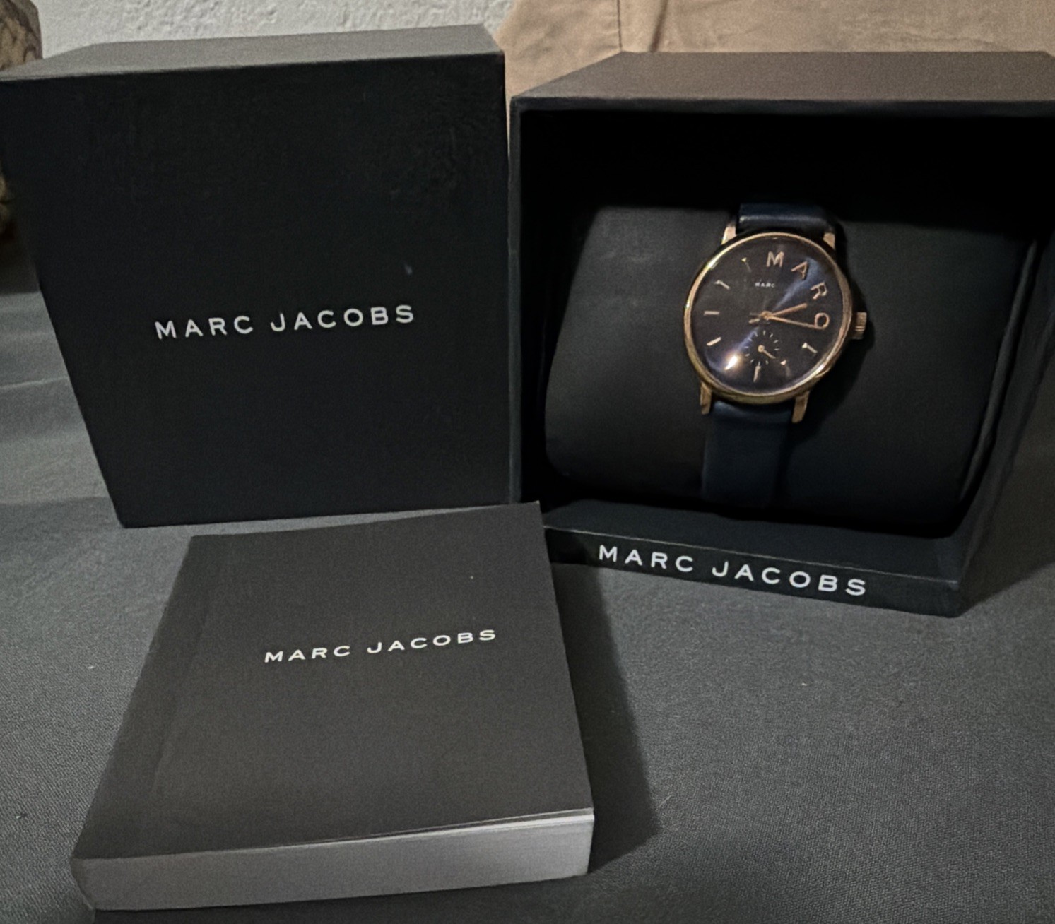 MARC JACOBS Quartz Watch Baker MBM1331 Gold Color Ladies NEVER Worn Still In Box