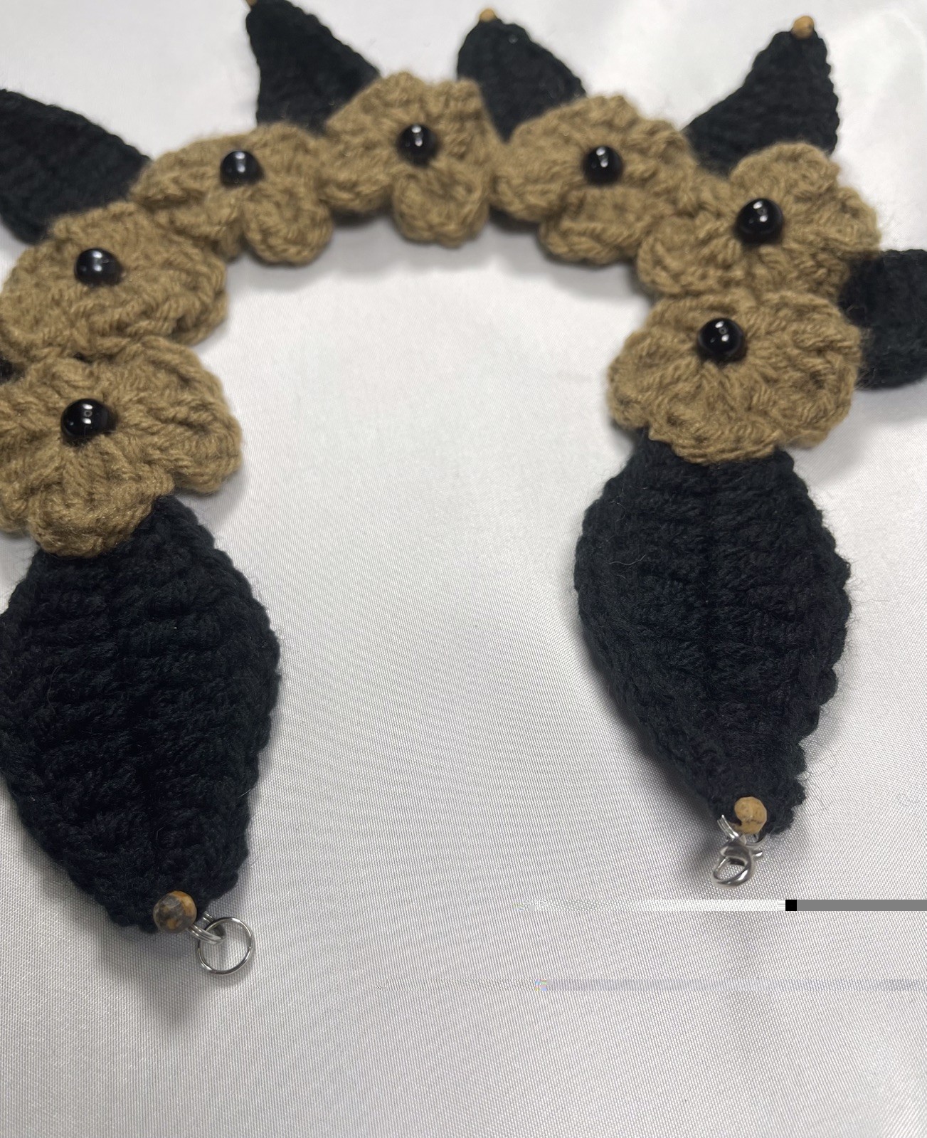 Vintage Handmade Unique Crochet Seven Flowers Choker Necklace By Odythia