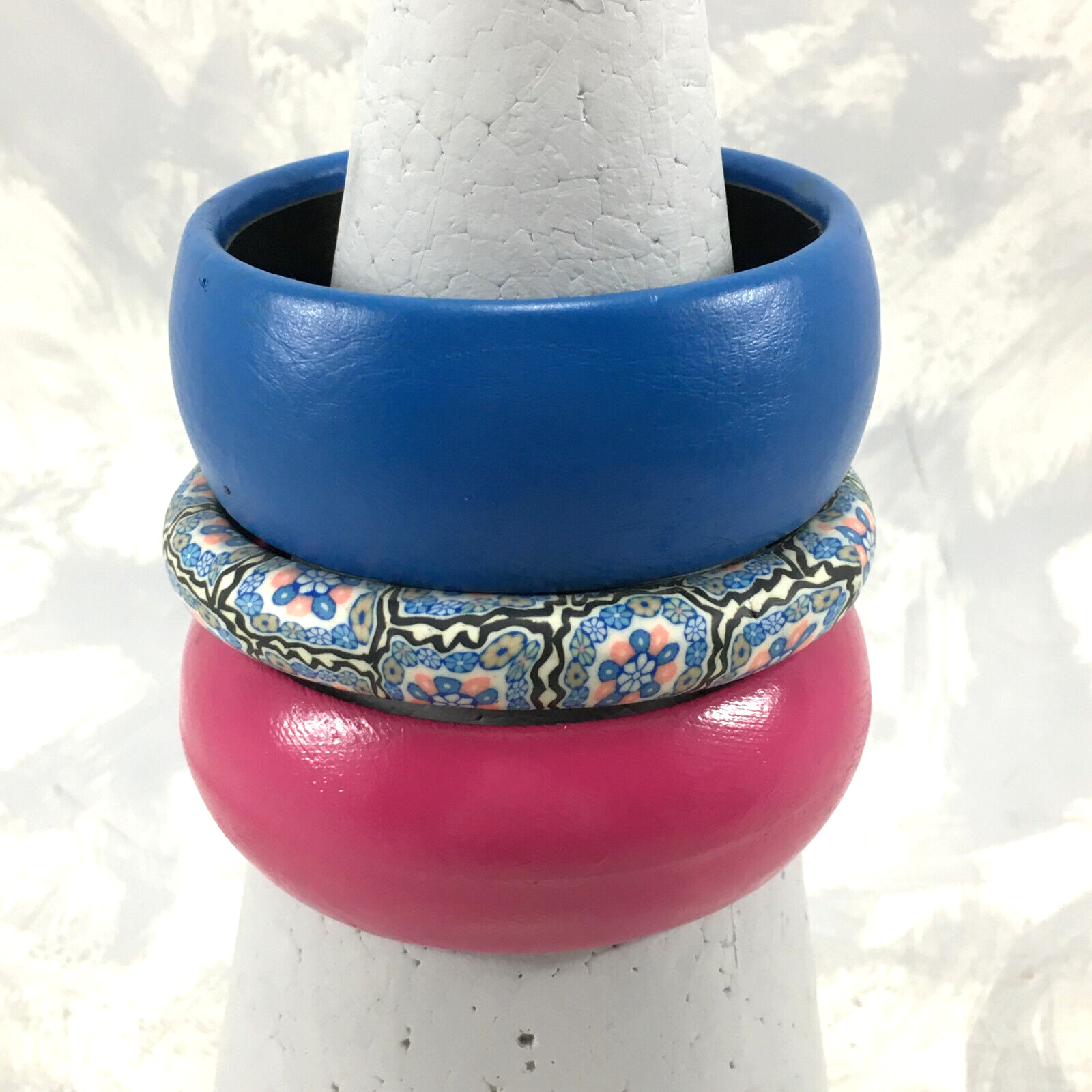 Lot of 3 Pink and Blue Faux Leather and Fabric Stackable Bangle Bracelets Vtg