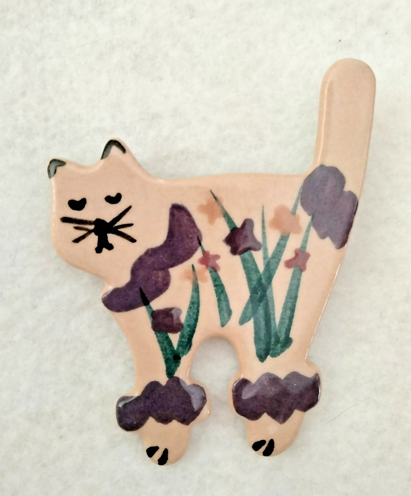 Handmade Ceramic Cat Brooch (167 – 2452)
