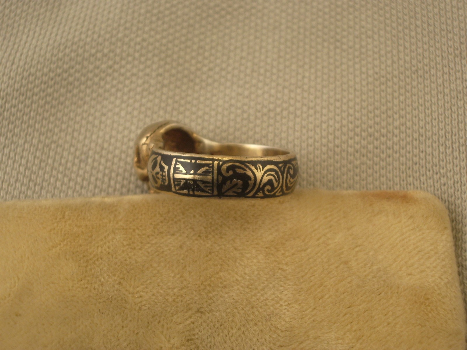 Antique Vtg Gold plated silver enamel diamond masonic memento mori ring Sz7.5