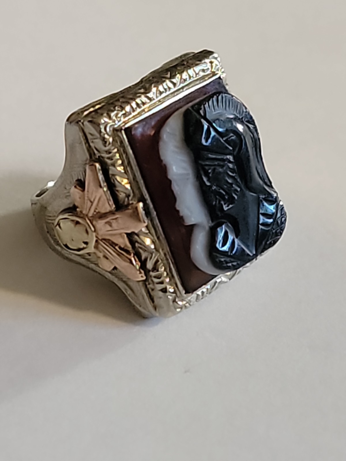 Sardonyx Cameo Ring 10k Yellow Rose White Gold Roman Warrior Size 4.8 5.67 Grams