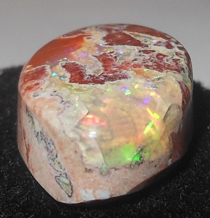 7.10Ct. Mexican Fire Opal Cabochon 15.8×11.4×5.9mm Earth-Mined Gemstone