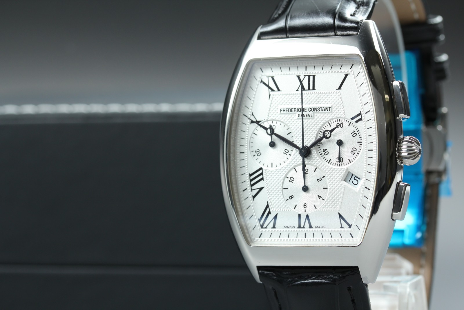 Frederique Constant Tonneau FC292X4T5/6 Chronograph Date Quartz Swiss Made Watch
