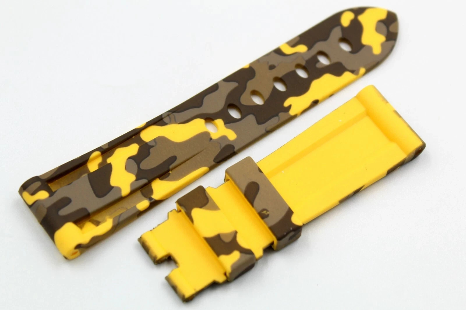 Yellow Camouflage Silicone Strap Various Sizes Hypoallergenic Pin Buckle