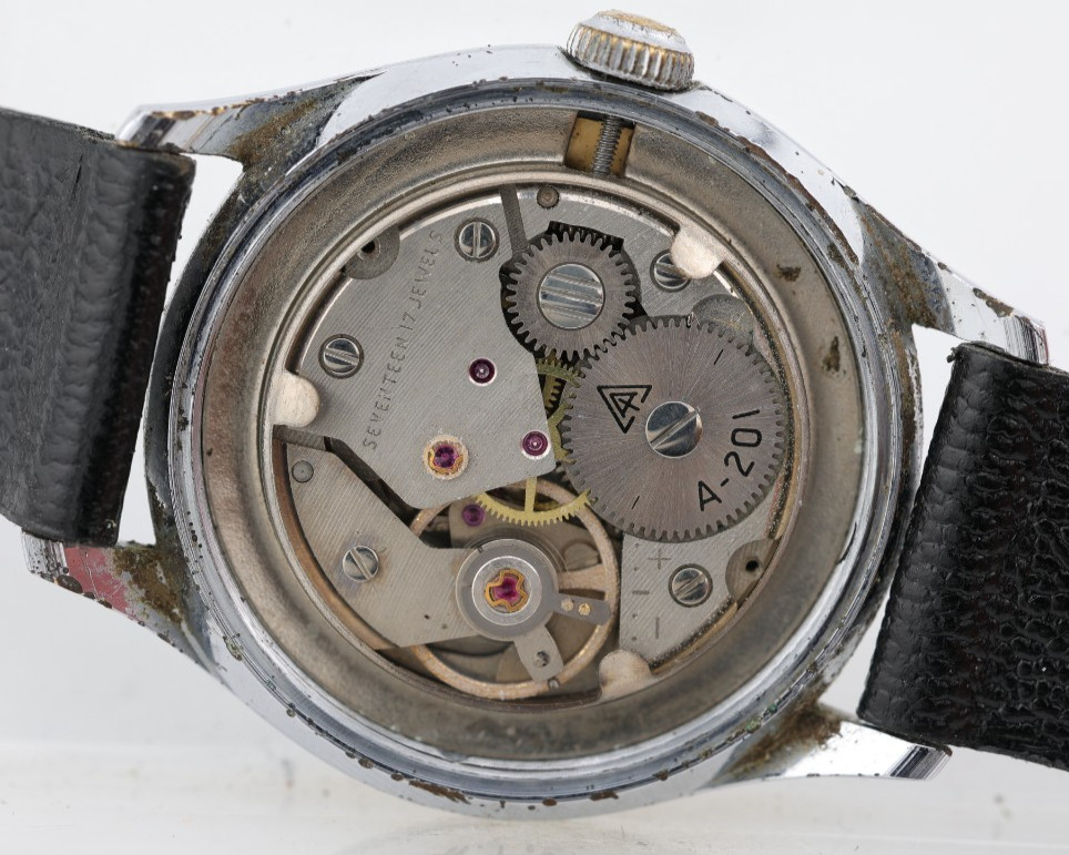 WESTCLOX 17j VIETNAM MILITARY WRIST WATCH, 34.3mm 17mm LUG, cal. A-201 (M16)