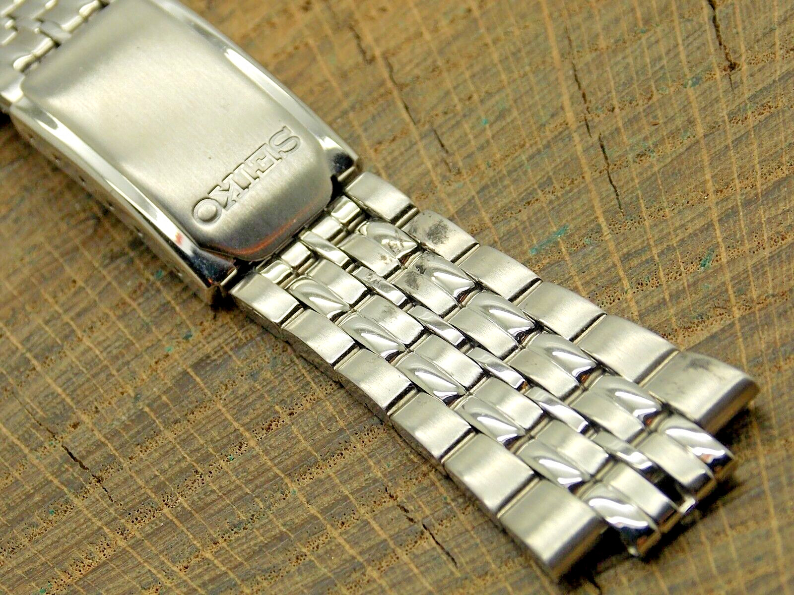 Seiko XShort Deployment Clasp Unused NOS Watch Band Center Link Attachment 9.7mm