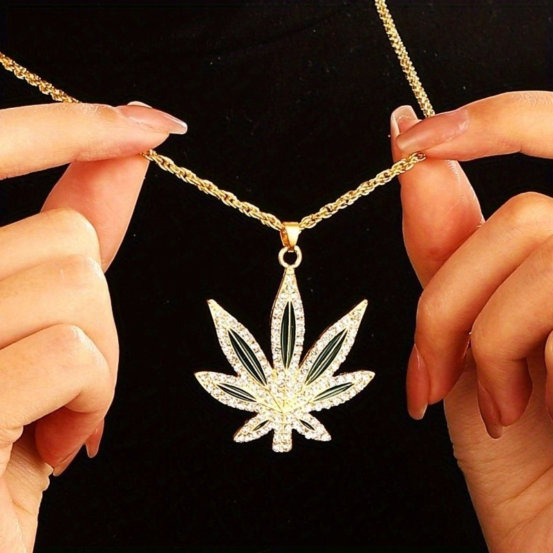 Women’s Maple Leaf Pendant Necklace with Inlaid Rhinestone Alloy Hip-hop Gift