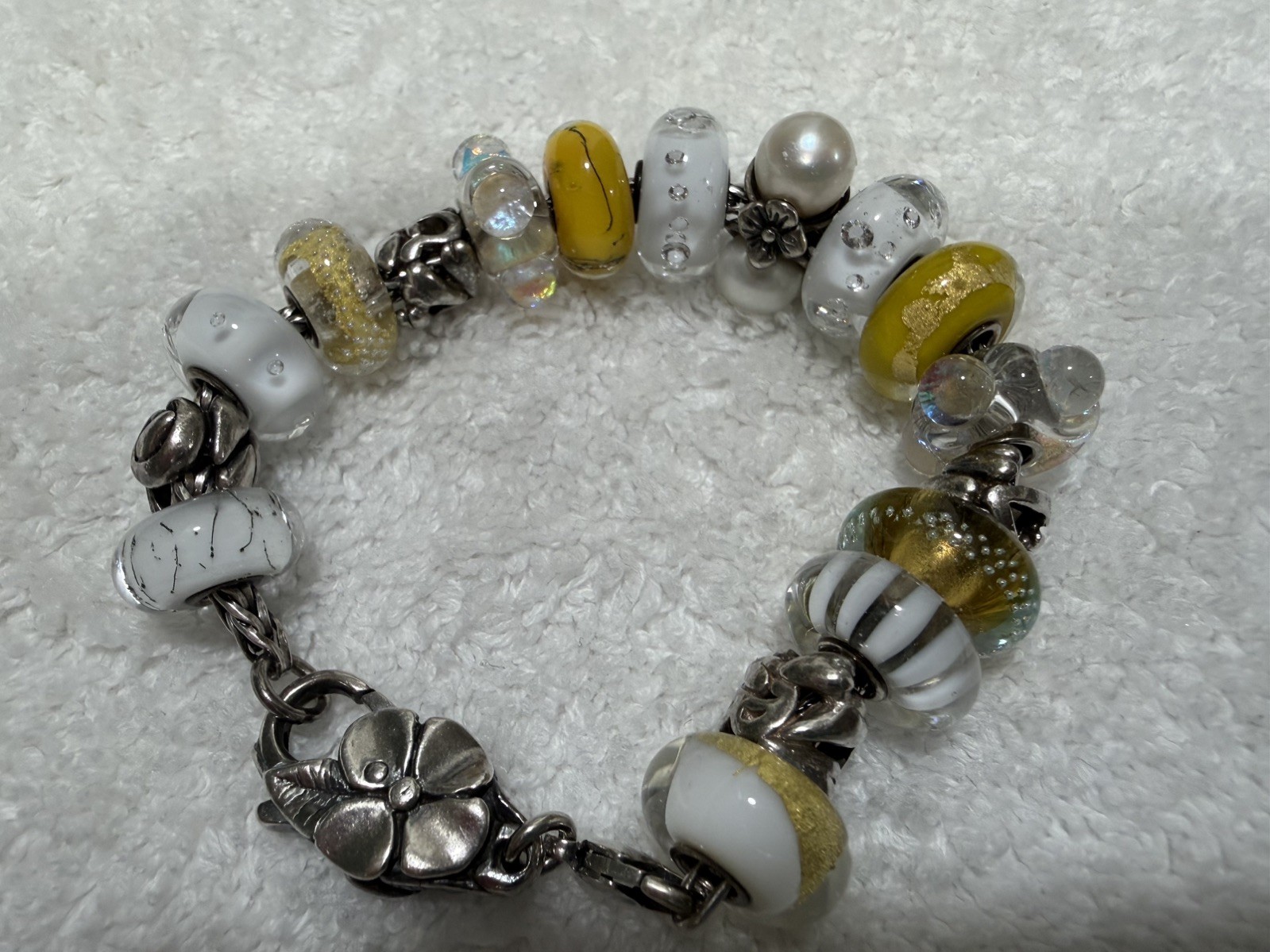 Trollbeads SS 7.5 inch Charm Bracelet with 17 Retired Charms in Whites & Yellows